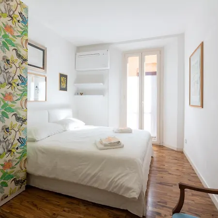 Realkasa Urbana Luxury Apartment *