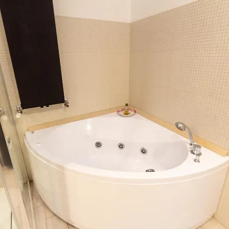 Apartment Realkasa Urbana Luxury Bologna